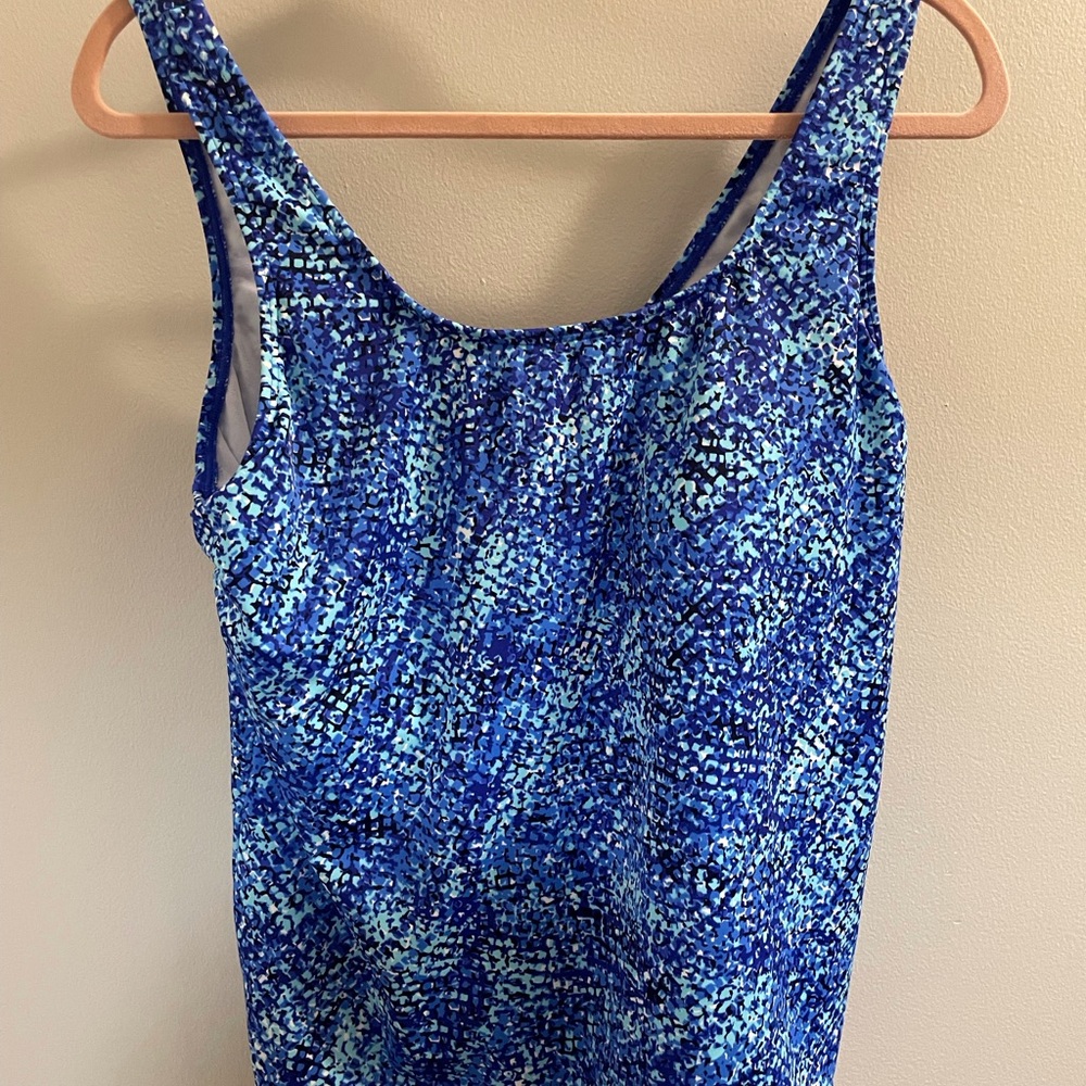 L.L. Bean Blue Patterned Women's Swimsuit
